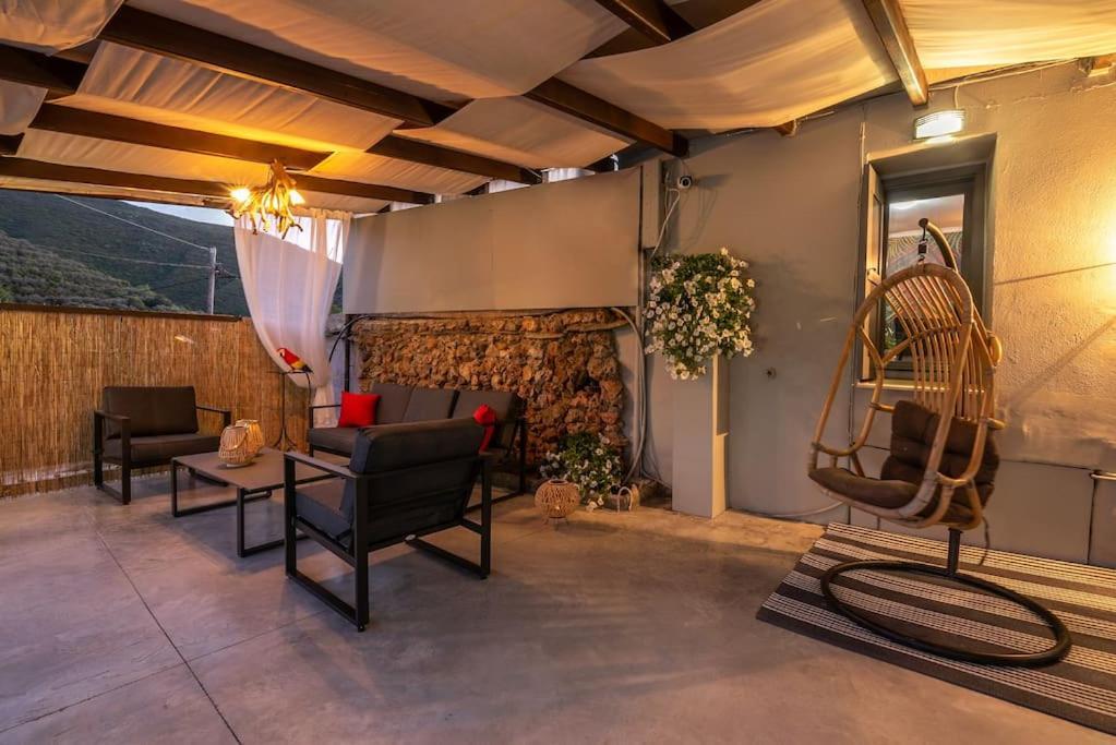 Casa Del Miele, Private Pool, Bbq, Mountain View. Villa Alikianos Exterior photo