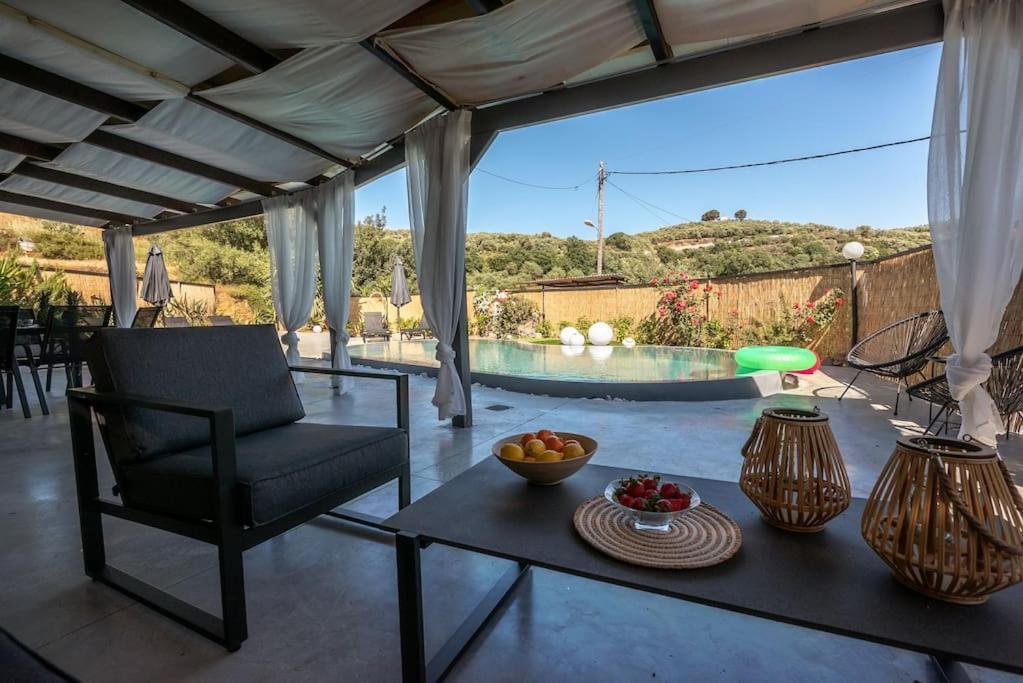 Casa Del Miele, Private Pool, Bbq, Mountain View. Villa Alikianos Exterior photo